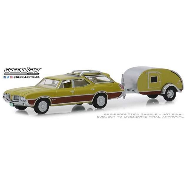 Oldsmobile Vista Cruiser and Teardrop Trai ler Hitch and Tow Series 17 t.b.a. 1971
