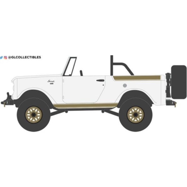 Harvester Scout Lifted 1970 w/Off-Road Parts White/Gold