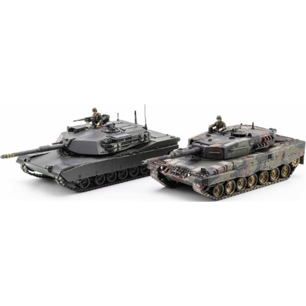 M-1 Abrams and Leopard 2 Tank Combo Two Kits In The Box