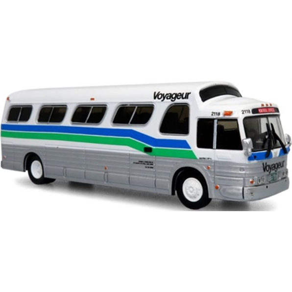 GM PD4107 'Buffalo' Coach Voyageur Colonial Destination Montreal Express