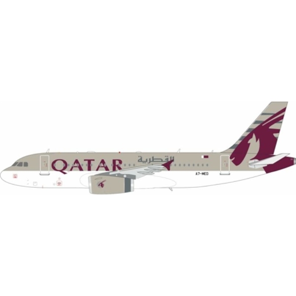 Airbus ACJ319 (A319-133/CJ) Qatar Amiri Flight A7-MED w/Stand