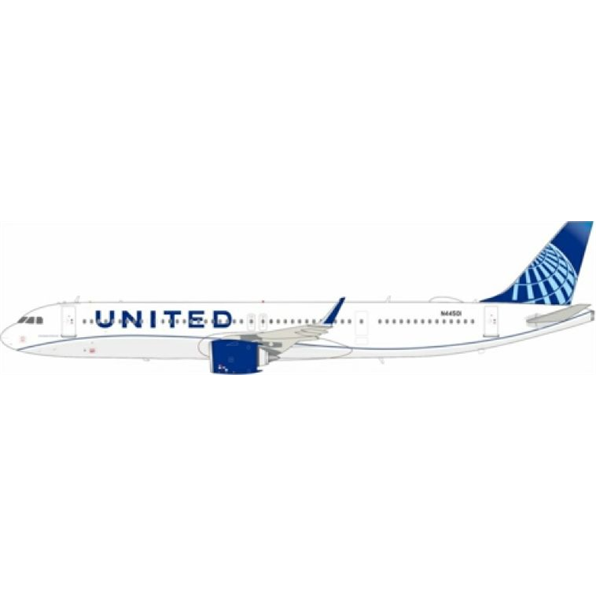 Airbus A321-271NX United Airlines N44501 w/Stand