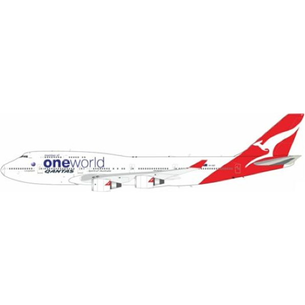 Boeing 747-400 Oneworld (Qantas) VH-OEF w/Stand
