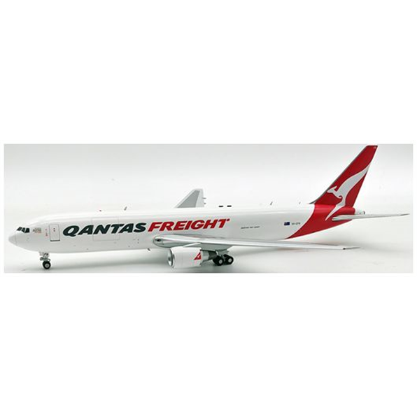 Boeing 767-381F/ER Qantas Freight VH-EFR