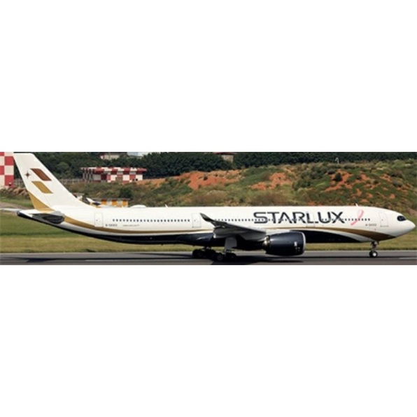 Airbus A330-900NEO Starlux Airlines Pink Ribbon B-58302 w/Stand