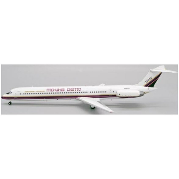 McDonnell Douglas MD-81 House Colour N980DC w/Stand