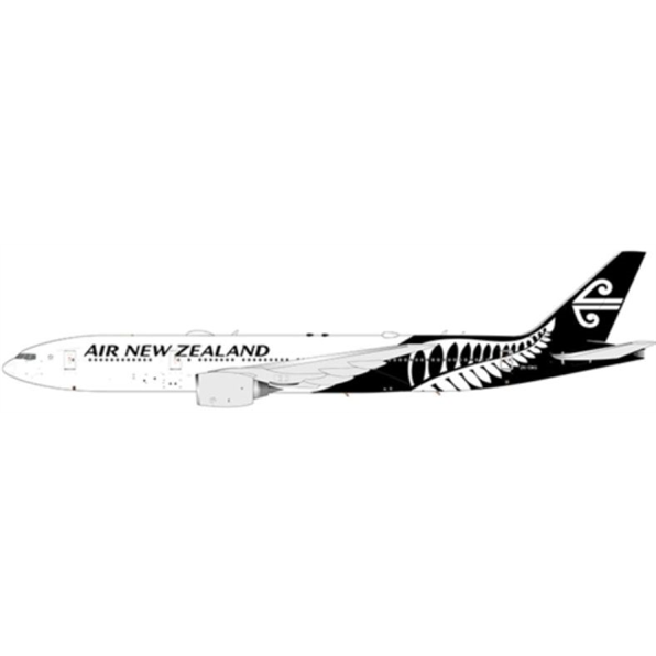 Boeing 777-200(ER) Air New Zealand ZK-OKG w/Stand