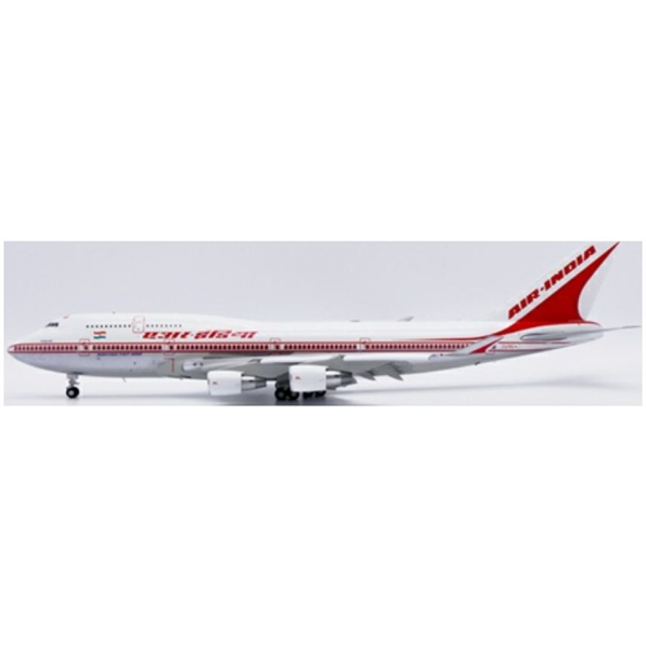 Boeing 747-400 Air India Polished VT-ESO w/Stand