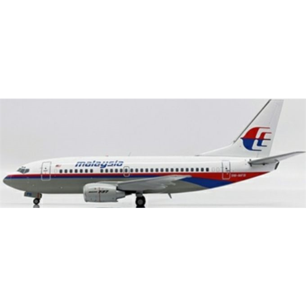 Boeing 737-500 Malaysia Airlines 9M-MFB w/Stand