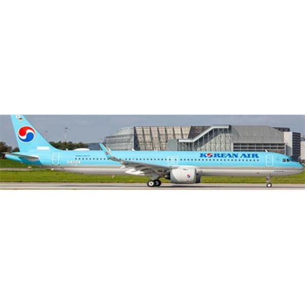 Airbus A321NEO Korean Air HL8505 w/Stand