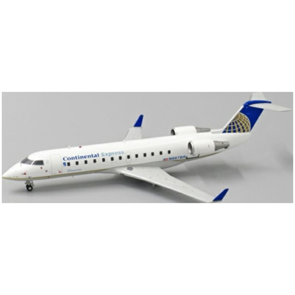 Bombardier CRJ-200ER Continental Express (Chautauqua Airlines) N667BR w/Stand
