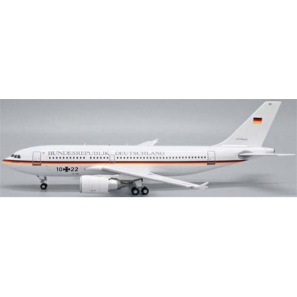 Airbus A310-300 German Air Force 10 22 w/Stand