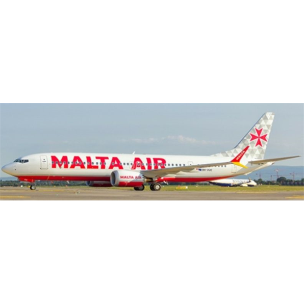 Boeing 737-8-200 Max Malta Air 9H-VUC w/Antenna