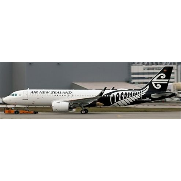 Airbus A320NEO Air New Zealand ZK-NHA with Antenna