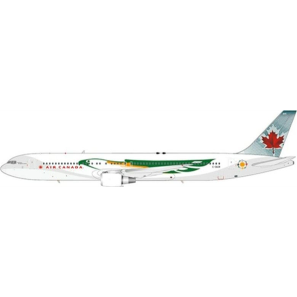 Boeing 767-300(ER) Air Canada Free Spirit C-GBZR w/Antenna