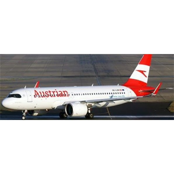 Airbus A320NEO Austrian Airlines OE-LZN w/Stand