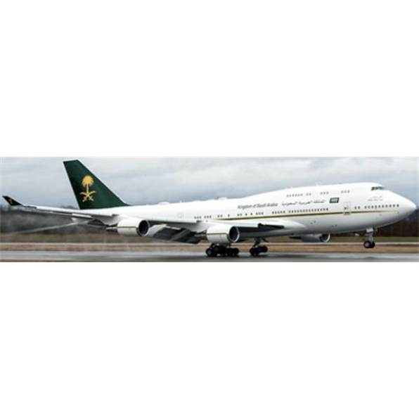Boeing 747-400 Saudi Royal Aviation Flap Down HZ-HM1 w/Antenna