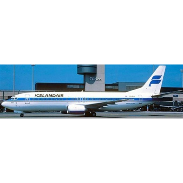 Boeing 737-400 Icelandair TF-FIA w/Antenna