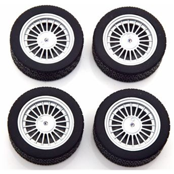 BMW Alpina E30 Wheels and Tyres Set 18"