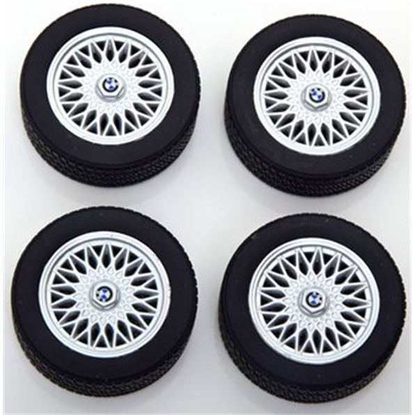 BMW E30 Wheels and Tyres Set 17"