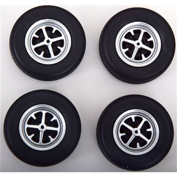 Tyres and Rims Set 1 Ford Taunus 1971