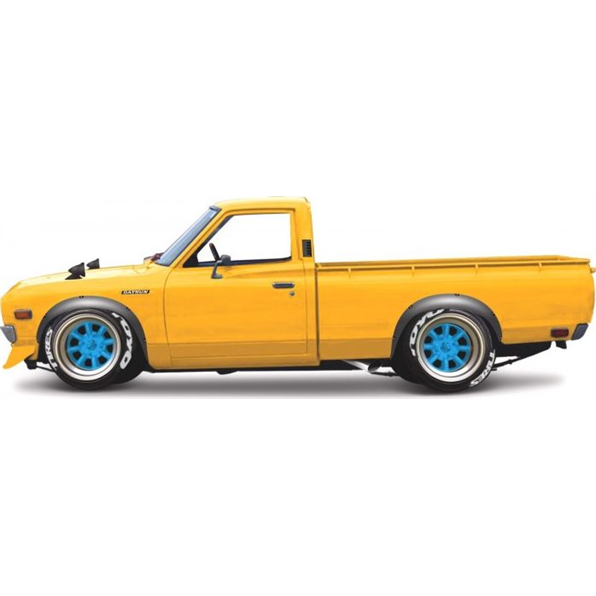 Datsun 620 Pick Up 1973 Yellow