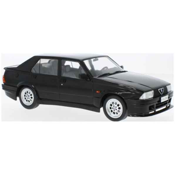 Alfa Romeo 75 Turbo Evoluzione Black 1987