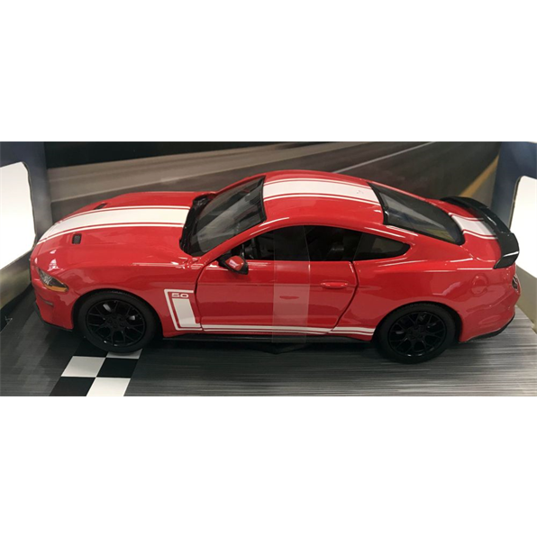 Ford Mustang GT 2018 Red/White Stripe Widebody 2018