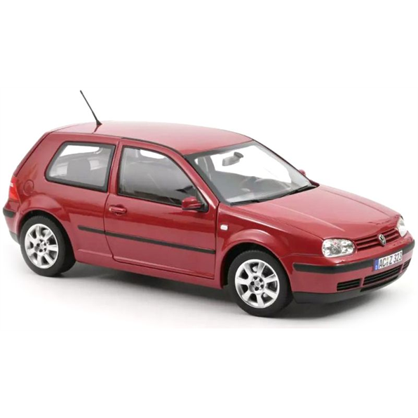 VW Golf 2002 Red