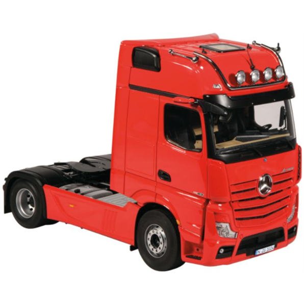 Mercedes Benz Actros 4x2 GigaSpace Red