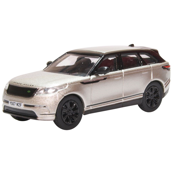 Range Rover Velar SE Silicon Silver