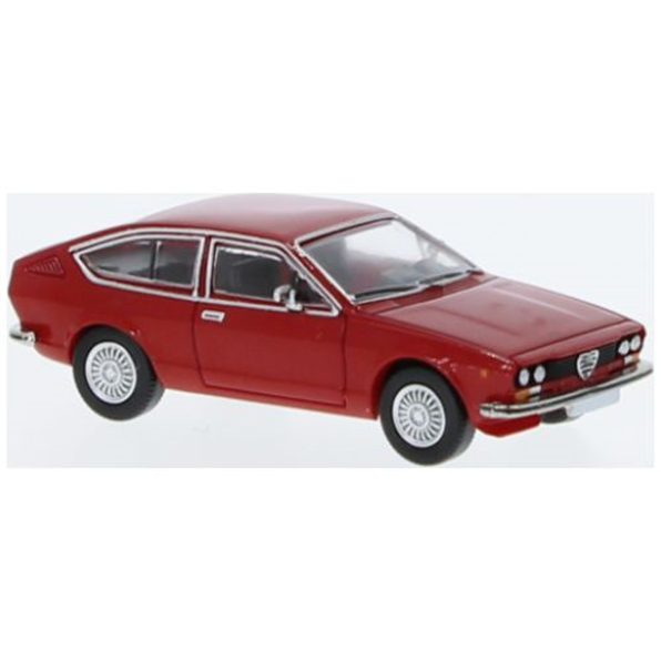 Alfa Romeo Alfetta GT Red 1974