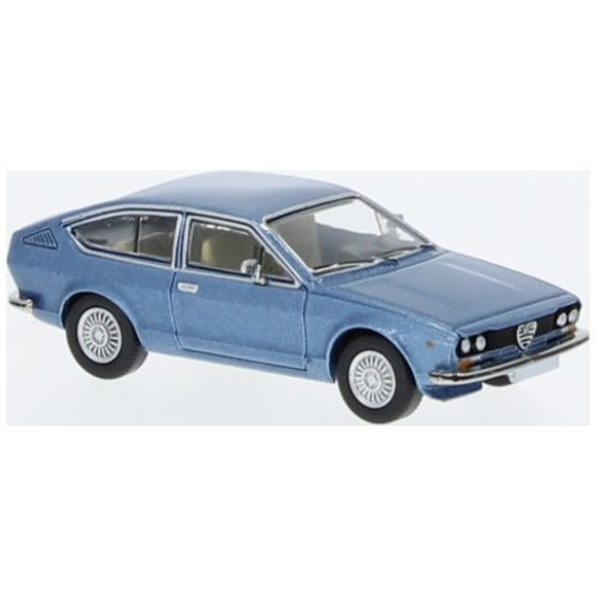 Alfa Romeo Alfetta GT Metallic Blue 1974