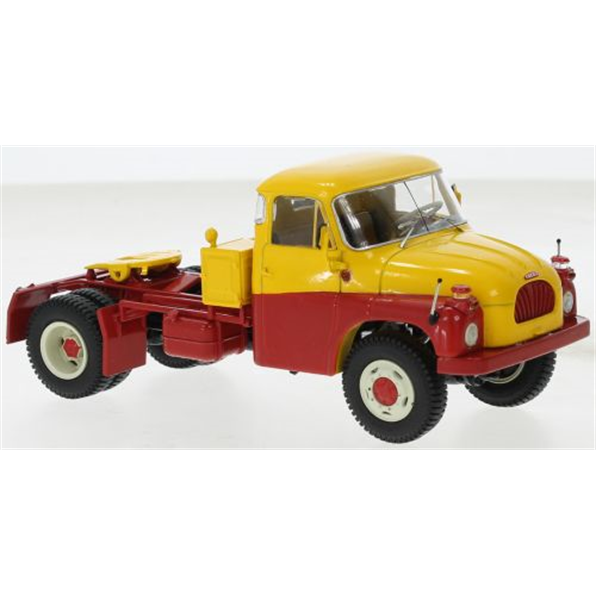 Tatra T138NT 6x6 Yellow /Red Tractor