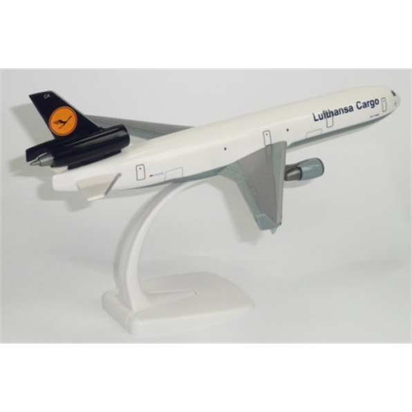 MD-11F Lufthansa Cargo Snap-Fit