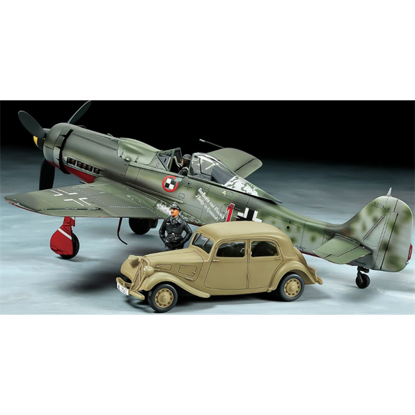 Focke Wulf Fw190 D-9 JV44 and Citroen Traction 11CV Staff Car Set