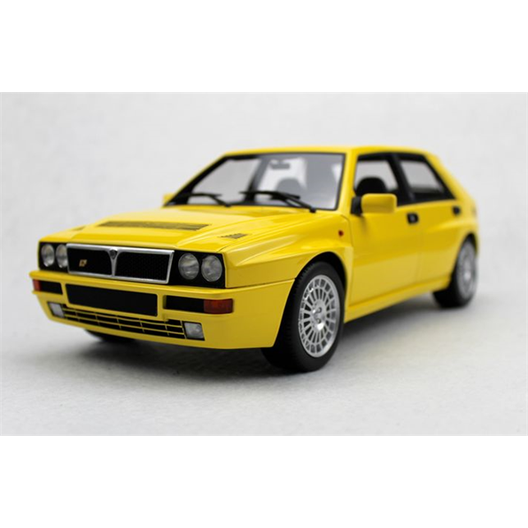 Lancia Delta Integrale Evolution, yellow 500 pce Ltd Edn