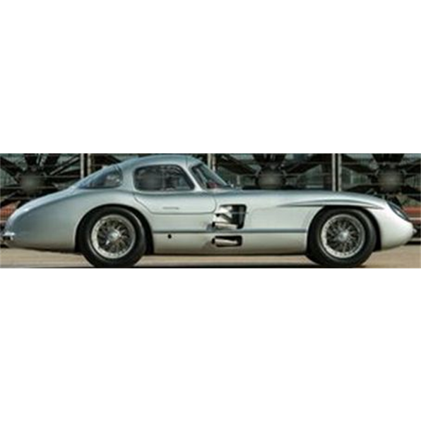 Mercedes Benz 300 SLR Uhlenhaut 1955 Red Interior Openable Parts