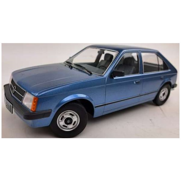 Opel Kadett D 5-Door 1984 Blue Metallic w/Blue/Grey Interior