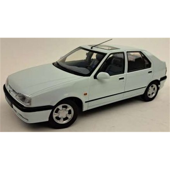 Renault 19 White 1994