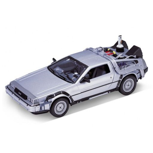 DeLorean - Back to The Future 2 Wheels
