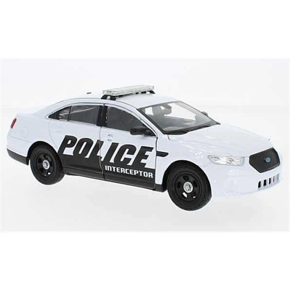 Ford Interceptor - Police - White Car