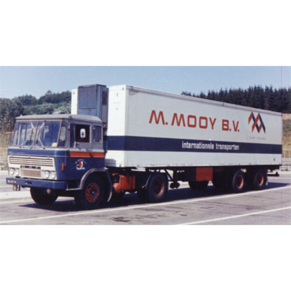 DAF 2600 4X2 Reefer Trailer 2 Axle 'Mooy Logistics'