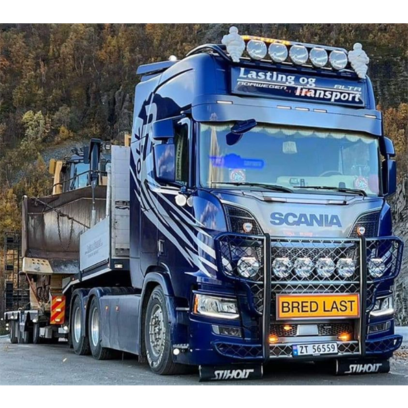 Scania R Highline CR20H 6x4 'Lasting and Transport Alta'