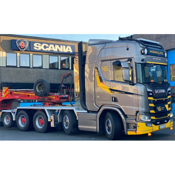 Scania R Highline CR20H 8x4 Add on Axle Vassbakk and Stol