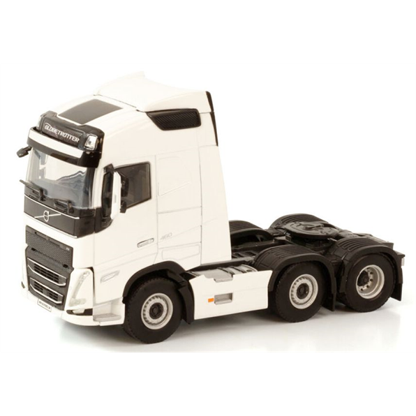 Volvo FH5 Globetrotter 6x2 Twin Steer White Line'